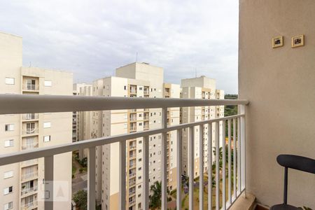 Varanda de apartamento para alugar com 2 quartos, 58m² em Jardim Tupanci, Barueri