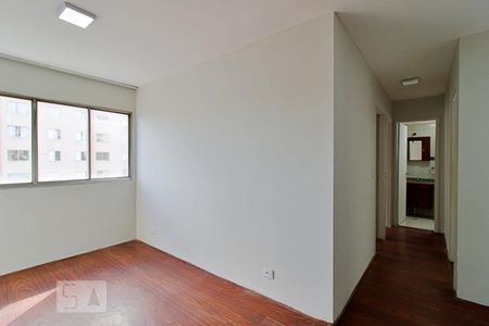 Sala de apartamento para alugar com 2 quartos, 73m² em Jardim Monte Kemel, São Paulo