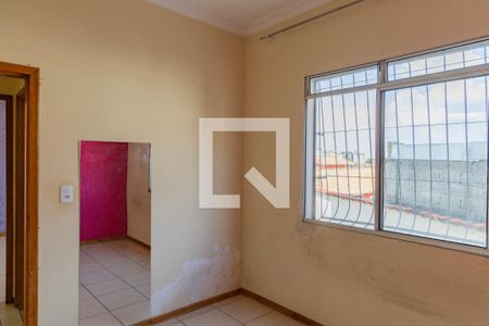 Quarto de apartamento para alugar com 2 quartos, 66m² em Santa Cruz, Belo Horizonte