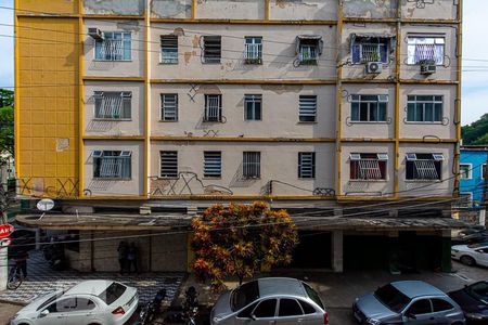 Vista da Sala de apartamento à venda com 2 quartos, 60m² em Ponta D’areia, Niterói
