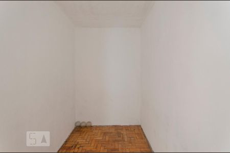 Quarto 1 de casa para alugar com 5 quartos, 440m² em Vila Ré, São Paulo