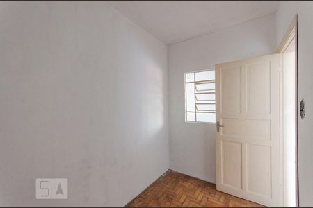 Quarto 1 de casa para alugar com 5 quartos, 440m² em Vila Ré, São Paulo