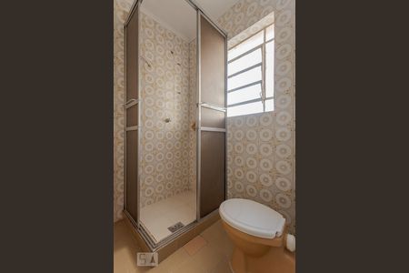 Banheiro da Suíte de apartamento para alugar com 2 quartos, 63m² em São João, Porto Alegre