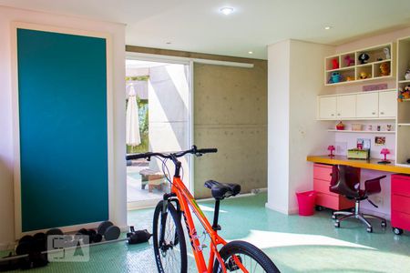 Apartamento para alugar com 414m², 5 quartos e 4 vagas Apartamento para alugar com 414m², 5 quartos e 4 vagasSalão de Festas