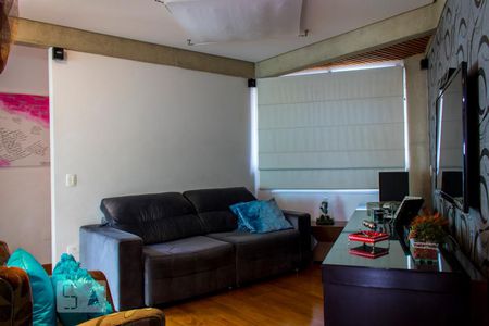 Apartamento para alugar com 414m², 5 quartos e 4 vagas Apartamento para alugar com 414m², 5 quartos e 4 vagasSala de TV