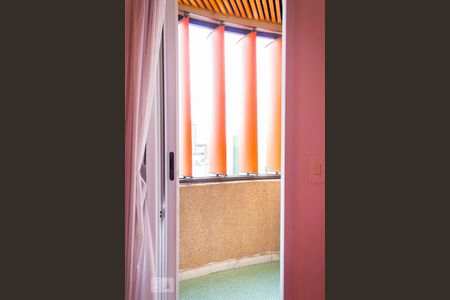 Apartamento para alugar com 414m², 5 quartos e 4 vagas Apartamento para alugar com 414m², 5 quartos e 4 vagasVaranda do Quarto 2