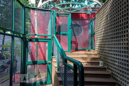 Apartamento para alugar com 414m², 5 quartos e 4 vagas Apartamento para alugar com 414m², 5 quartos e 4 vagasÁrea comum