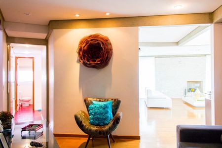 Apartamento para alugar com 414m², 5 quartos e 4 vagas Apartamento para alugar com 414m², 5 quartos e 4 vagasSala de TV