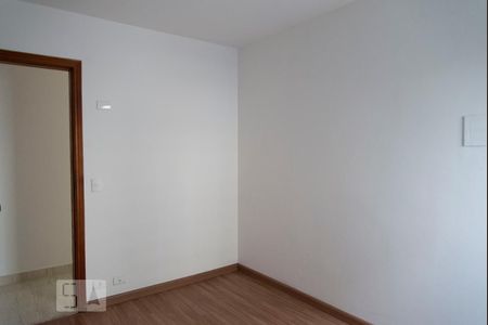 Quarto 1 de apartamento para alugar com 2 quartos, 60m² em Vila Prudente, São Paulo