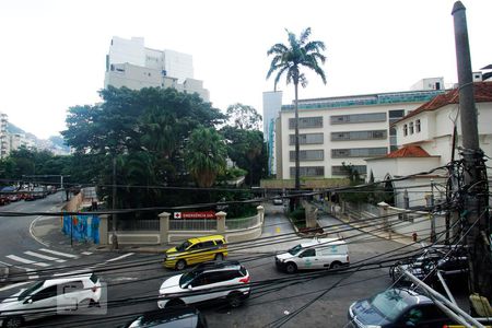 Vista da Suíte de apartamento à venda com 2 quartos, 65m² em Humaitá, Rio de Janeiro