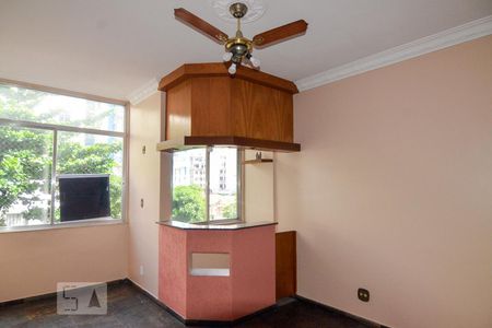 Sala de apartamento para alugar com 3 quartos, 96m² em Botafogo, Rio de Janeiro