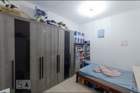 Quarto 1 de casa à venda com 5 quartos, 190m² em Parque das Paineiras, São Paulo