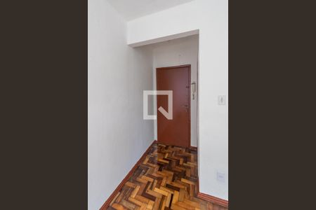 Sala - Hall da entrada de apartamento para alugar com 2 quartos, 50m² em Parada de Lucas, Rio de Janeiro