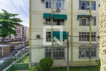 Vista do Quarto 1 de apartamento para alugar com 2 quartos, 50m² em Parada de Lucas, Rio de Janeiro