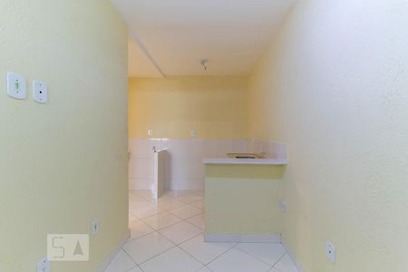 Sala de apartamento para alugar com 1 quarto, 30m² em Maria da Graça, Rio de Janeiro