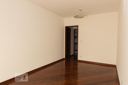 Sala de apartamento para alugar com 2 quartos, 130m² em Lourdes, Belo Horizonte