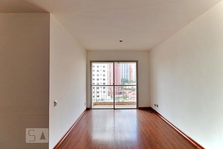 Sala de apartamento para alugar com 3 quartos, 100m² em Vila Sônia, São Paulo