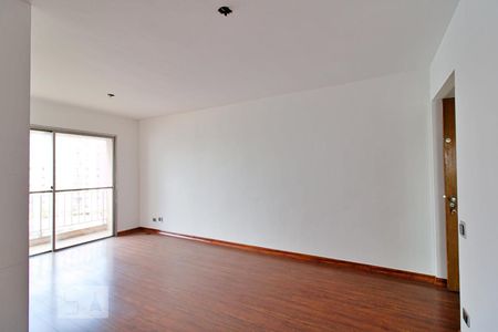 Sala de apartamento para alugar com 3 quartos, 100m² em Vila Sônia, São Paulo