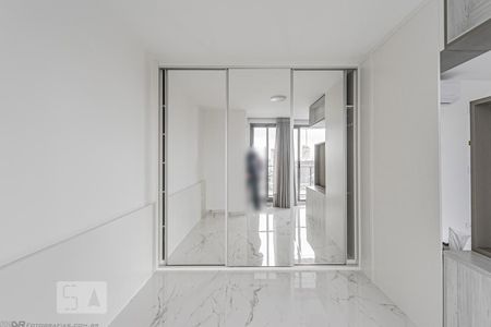 Quarto  de kitnet/studio para alugar com 1 quarto, 38m² em Alto da Rua Xv, Curitiba