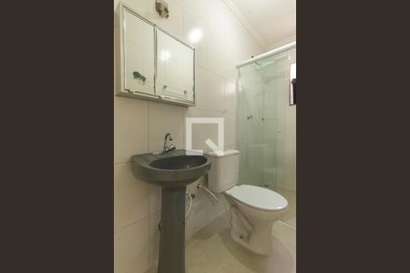 Banheiro da Suíte de casa para alugar com 3 quartos, 109m² em Parque Maria Luiza, São Paulo