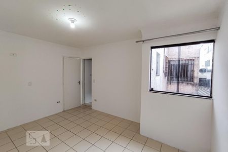 Suíte de casa para alugar com 3 quartos, 91m² em Parque Maria Luiza, São Paulo