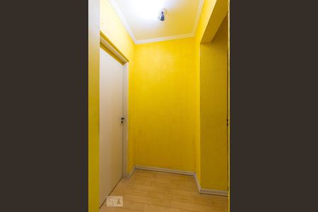 Corredor de apartamento à venda com 2 quartos, 70m² em Jardim Dourado, Guarulhos