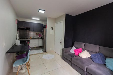 Sala de apartamento à venda com 2 quartos, 45m² em São Pedro, Osasco