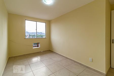 Quarto 2 de apartamento para alugar com 2 quartos, 57m² em Pechincha, Rio de Janeiro