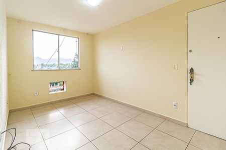 Sala de apartamento para alugar com 2 quartos, 57m² em Pechincha, Rio de Janeiro