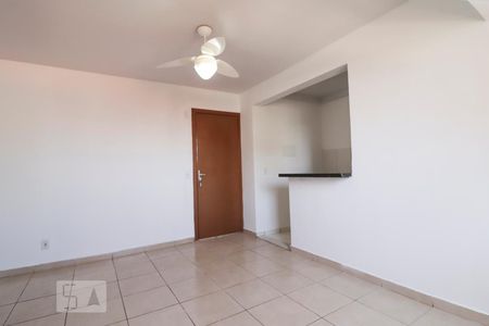 Sala de apartamento para alugar com 2 quartos, 49m² em Setor Negrão de Lima, Goiânia