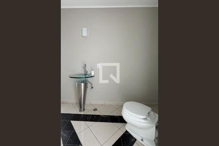 Lavabo de casa de condomínio para alugar com 3 quartos, 400m² em Alphaville, Santana de Parnaíba