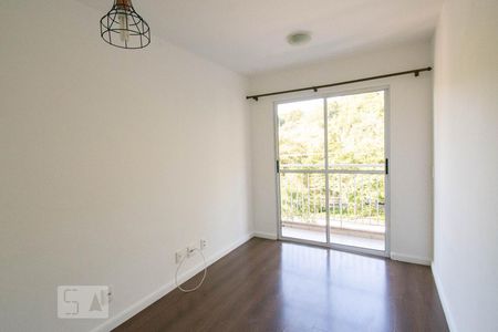 Sala de apartamento para alugar com 2 quartos, 51m² em Vila Socorro, São Paulo