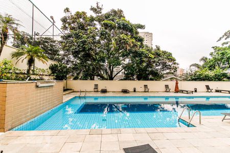 Piscina de apartamento para alugar com 3 quartos, 82m² em Vila Sofia, São Paulo