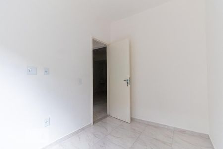 Quarto 1 de apartamento para alugar com 2 quartos, 45m² em Vila Ré, São Paulo