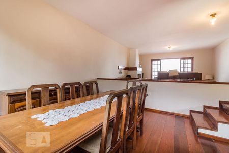 Sala de casa à venda com 4 quartos, 336m² em Nonoai, Porto Alegre