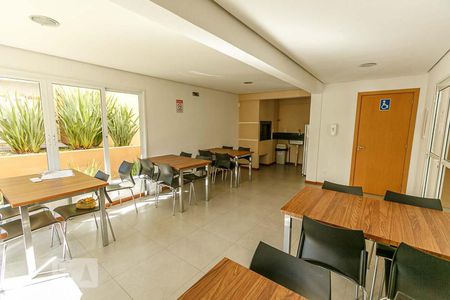 Apartamento à venda com 53m², 2 quartos e 1 vaga Apartamento à venda com 53m², 2 quartos e 1 vagaÁrea comum - Salão de festas