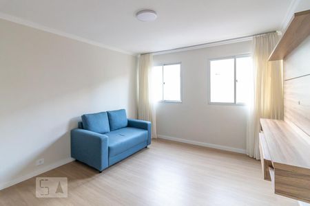 Sala de apartamento para alugar com 3 quartos, 53m² em Campo Comprido, Curitiba