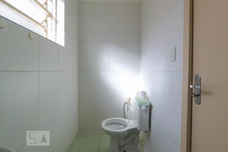 Banheiro de apartamento para alugar com 2 quartos, 80m² em Petrópolis, Porto Alegre