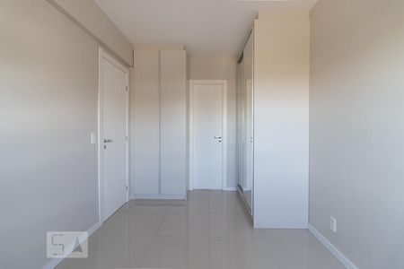 Quarto Suíte de apartamento para alugar com 1 quarto, 47m² em Jardim Botânico, Porto Alegre