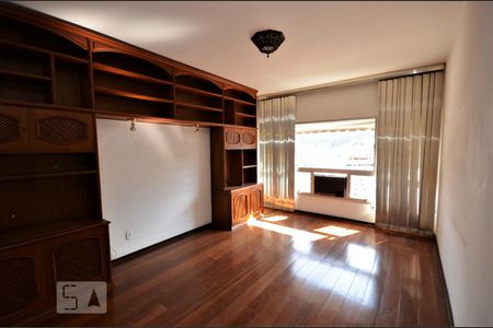 Sala de apartamento à venda com 3 quartos, 113m² em Laranjeiras, Rio de Janeiro