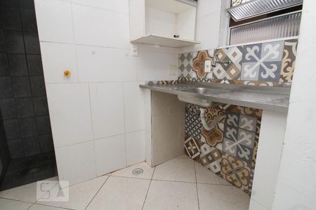 Cozinha de casa para alugar com 1 quarto, 30m² em Vila da Saúde, São Paulo