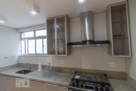 Cozinha de apartamento para alugar com 2 quartos, 60m² em Anchieta, Belo Horizonte