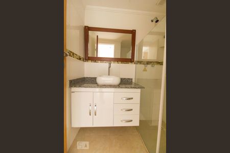 Banheiro de apartamento para alugar com 1 quarto, 68m² em Jardim Paraíso, São Paulo