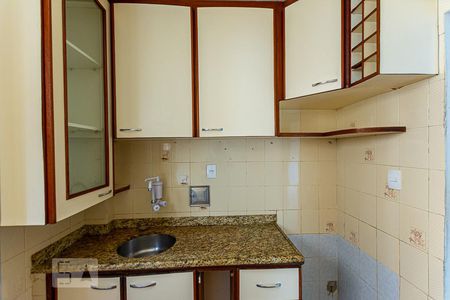 Cozinha de apartamento para alugar com 2 quartos, 57m² em Santa Rosa, Niterói