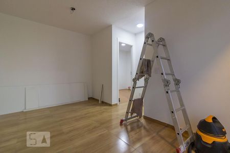 Sala de apartamento à venda com 2 quartos, 47m² em Vista Alegre, Rio de Janeiro