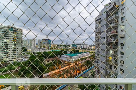 Vista de apartamento à venda com 2 quartos, 79m² em Barra da Tijuca, Rio de Janeiro