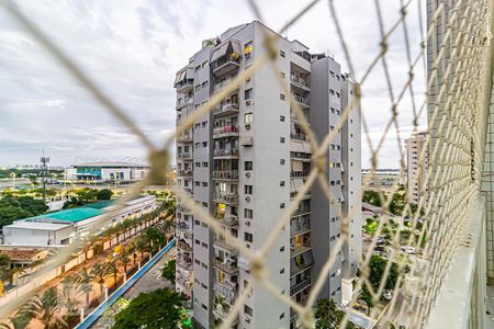 Vista de apartamento à venda com 2 quartos, 79m² em Barra da Tijuca, Rio de Janeiro