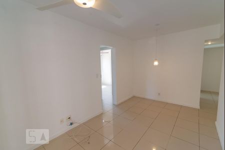 Sala de apartamento para alugar com 2 quartos, 58m² em São Cristóvão, Rio de Janeiro