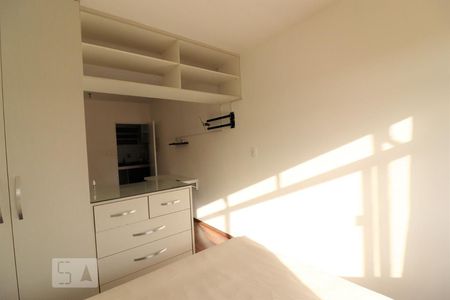 Quarto de kitnet/studio para alugar com 1 quarto, 27m² em Liberdade, São Paulo