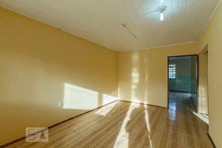 Sala de casa para alugar com 4 quartos, 198m² em Teresópolis, Porto Alegre